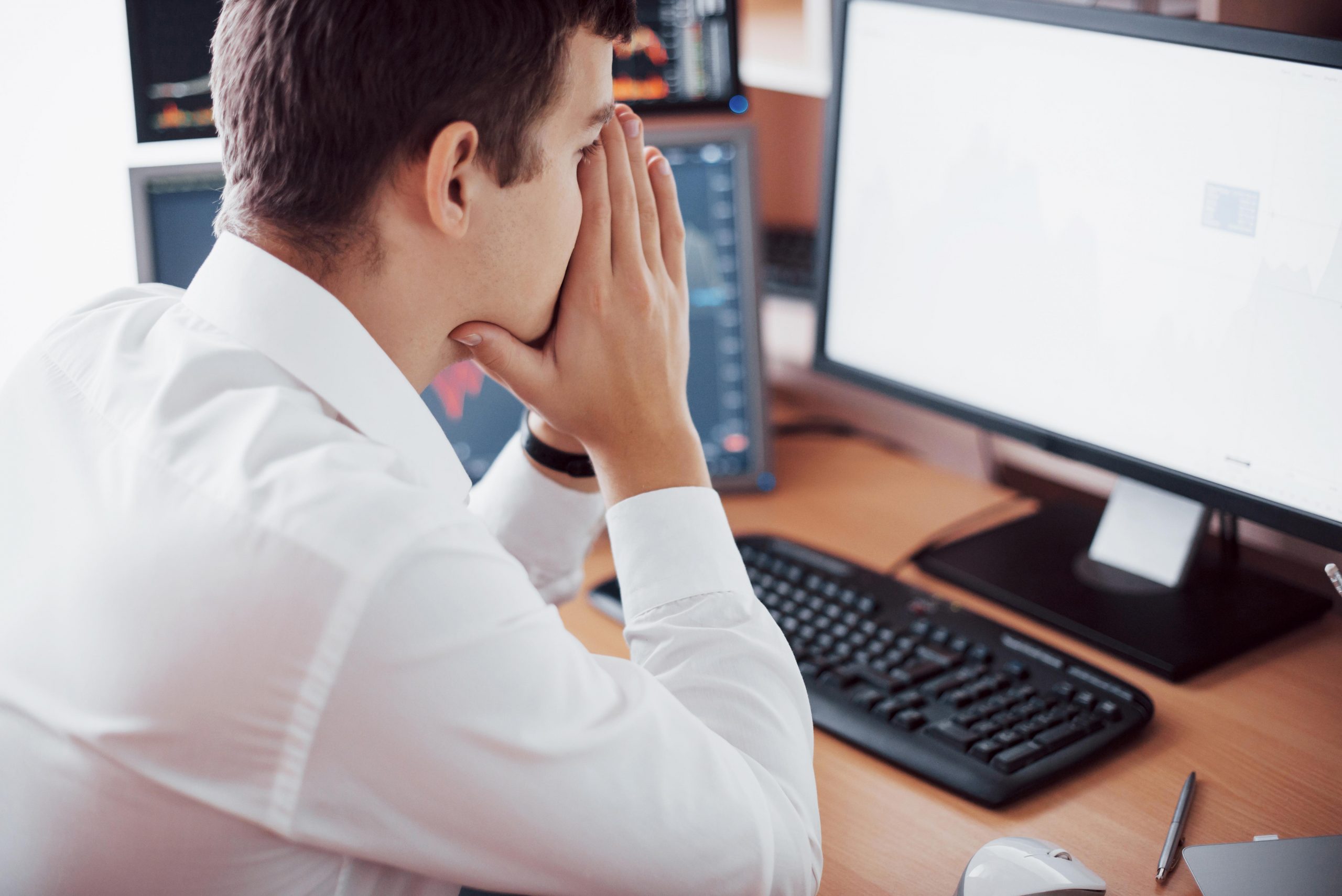 signs of legacy system failure